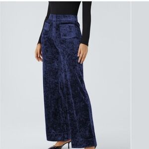Halara Elegant Blue Velvet Wide-Leg Pants size medium.